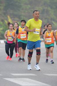 BIB: 1604
                            <button type="button" onclick="openModal(9894787)" class="btn btn-primary btn-sm float-right btn-popup" data-toggle="modal" data-target=".modal-high-quality">
                        <i class="fas fa-shopping-cart"></i> Add to Cart
                    </button>
                                            <button type="button" onclick="isThisMe(9894787, true)" class="btn btn-success btn-sm float-right btn-popup btn-isme hidden" data-toggle="tooltip" data-placement="bottom" title="นี่คือรูปของคุณใช่ไหม คลิกที่นี่เพื่อเอาเข้าอัลบั้ม">
                        <i class="fas fa-plus"></i> Add to album
                    </button>
                    <button type="button" onclick="isThisMe(9894787, false)" class="btn btn-warning btn-sm float-right btn-popup btn-isnotme hidden">
                        <i class="fas fa-ban"></i> Remove from album
                    </button>